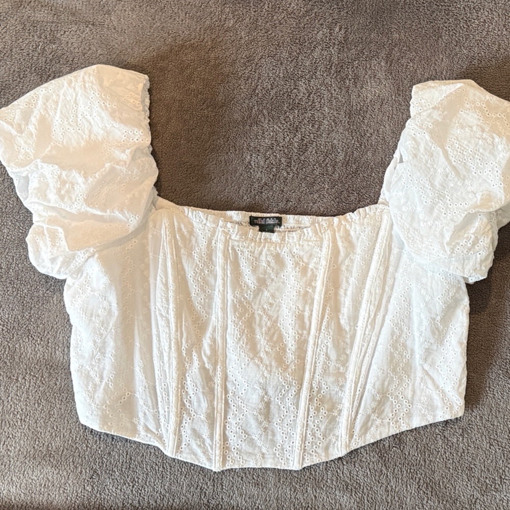Wild Fable White Eyelet Puff Sleeve Blouse